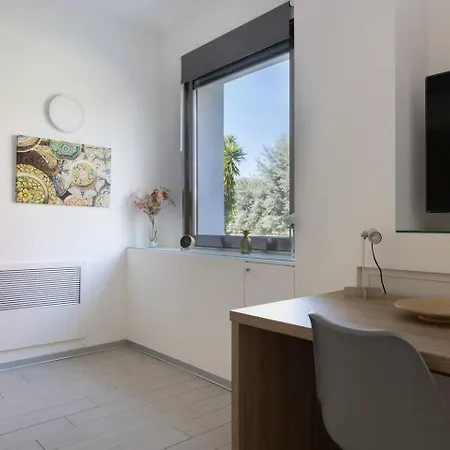 Persea Holiday home *